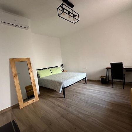 Le Camere Del Nonno Luigi Naples Exterior photo