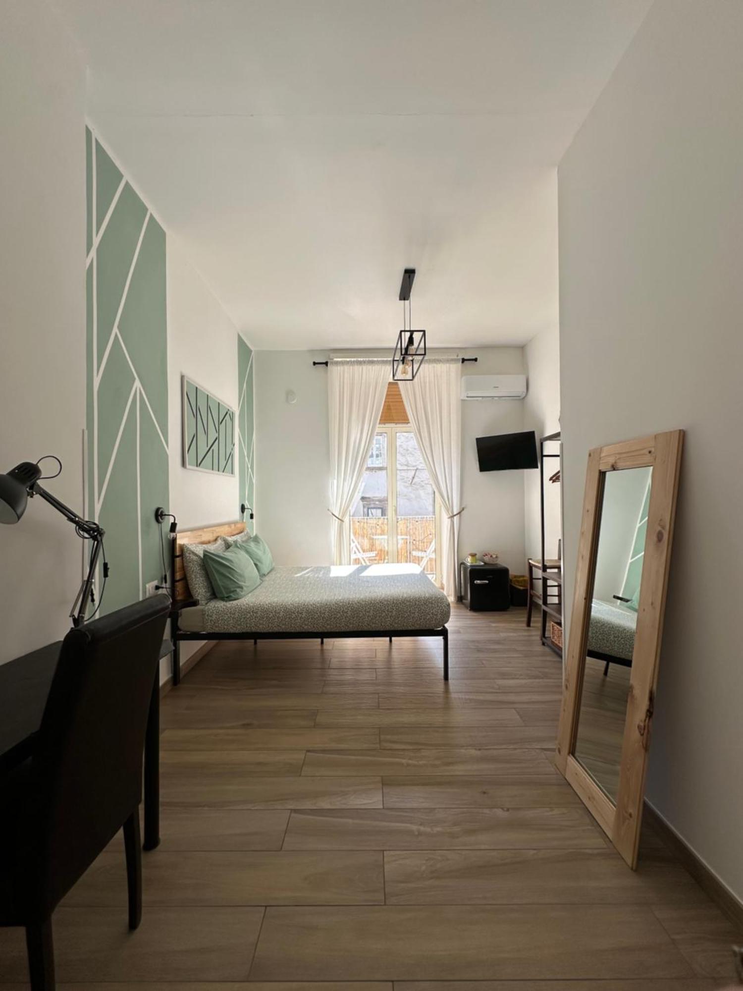 Le Camere Del Nonno Luigi Naples Exterior photo